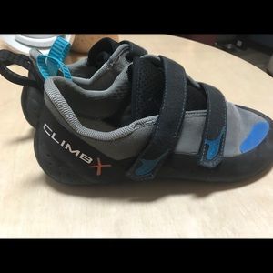 Climb X - Rave Strap Climbing Shoe, Size 11